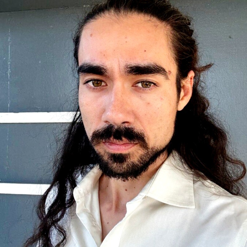 Eric Kazuya Holmes